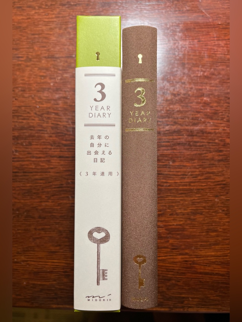 NWT - Midori 3 Year Diary - Brown Hardcover Journal with Storage Sleeve - Picture 3 of 4